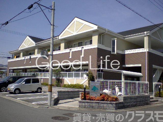 30/30 エントランス