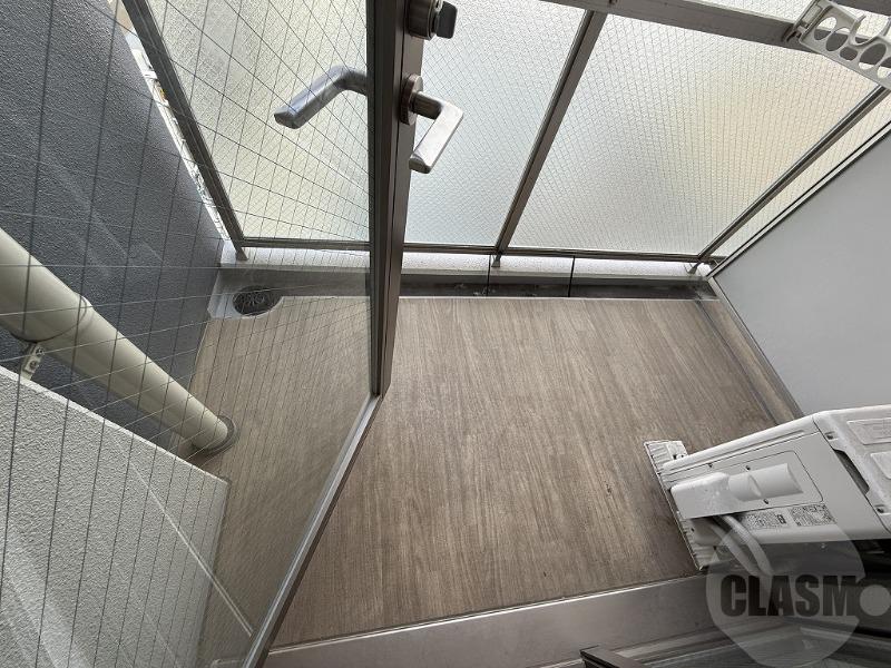 15/28 バルコニー