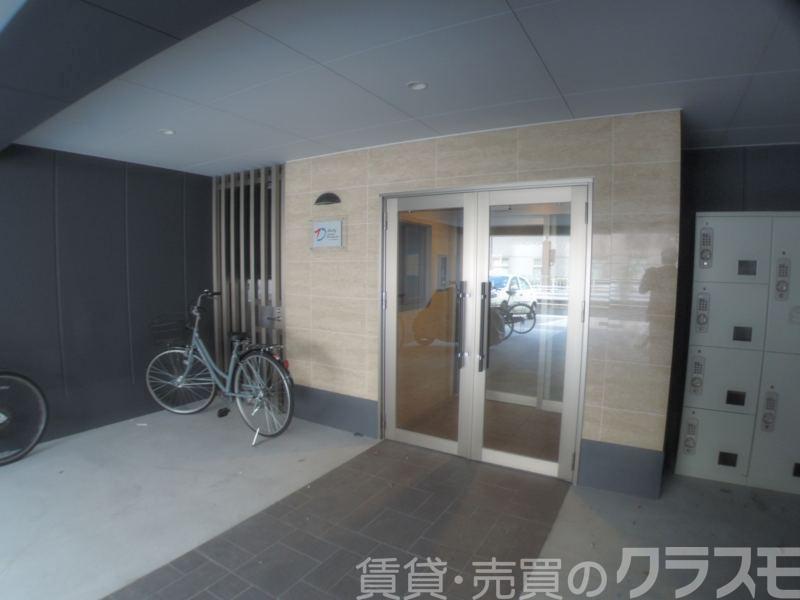 29/30 エントランス