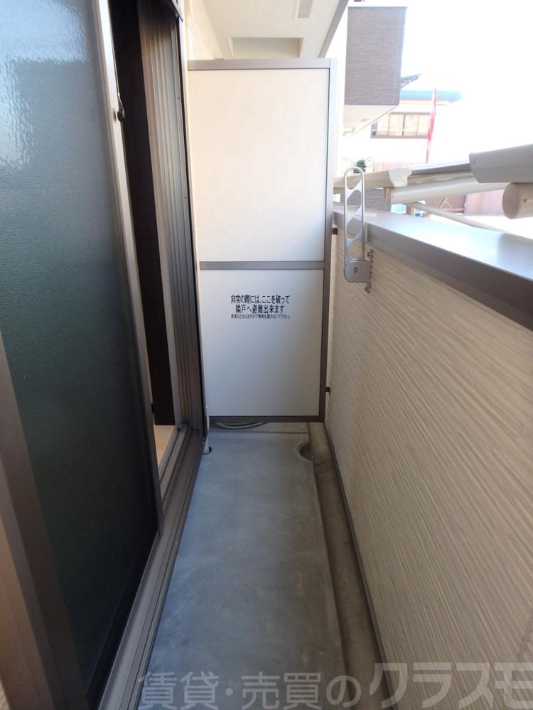 17/26 バルコニー