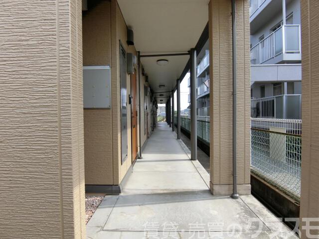 29/30 エントランス