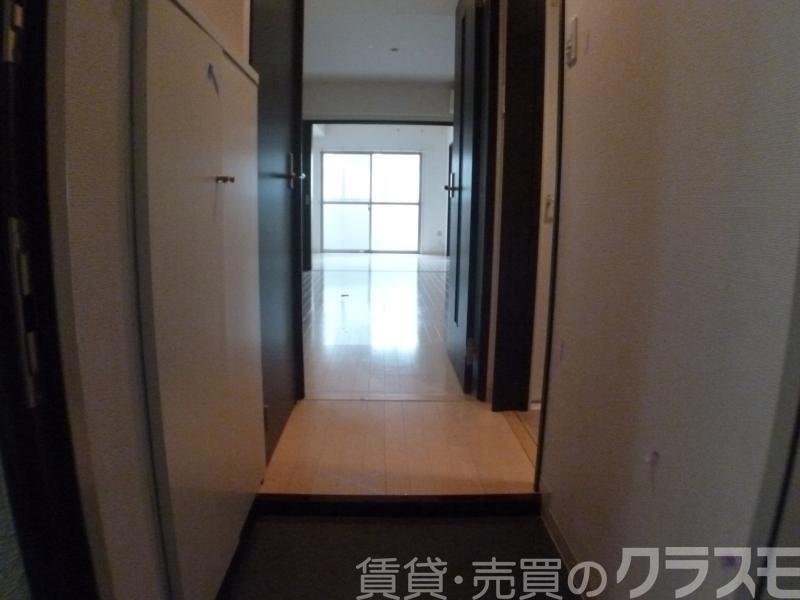 18/30 玄関