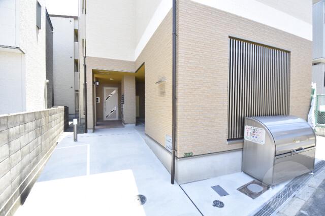 2/7 エントランス