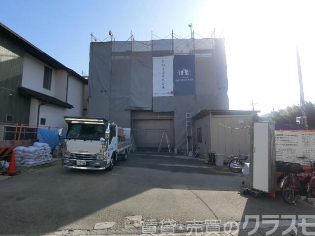 2/2 エントランス