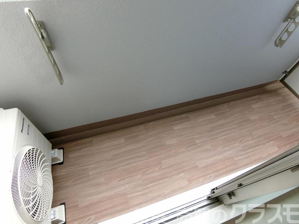 23/30 バルコニー