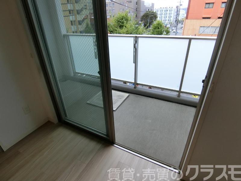 23/30 バルコニー