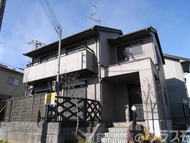 28/30 エントランス