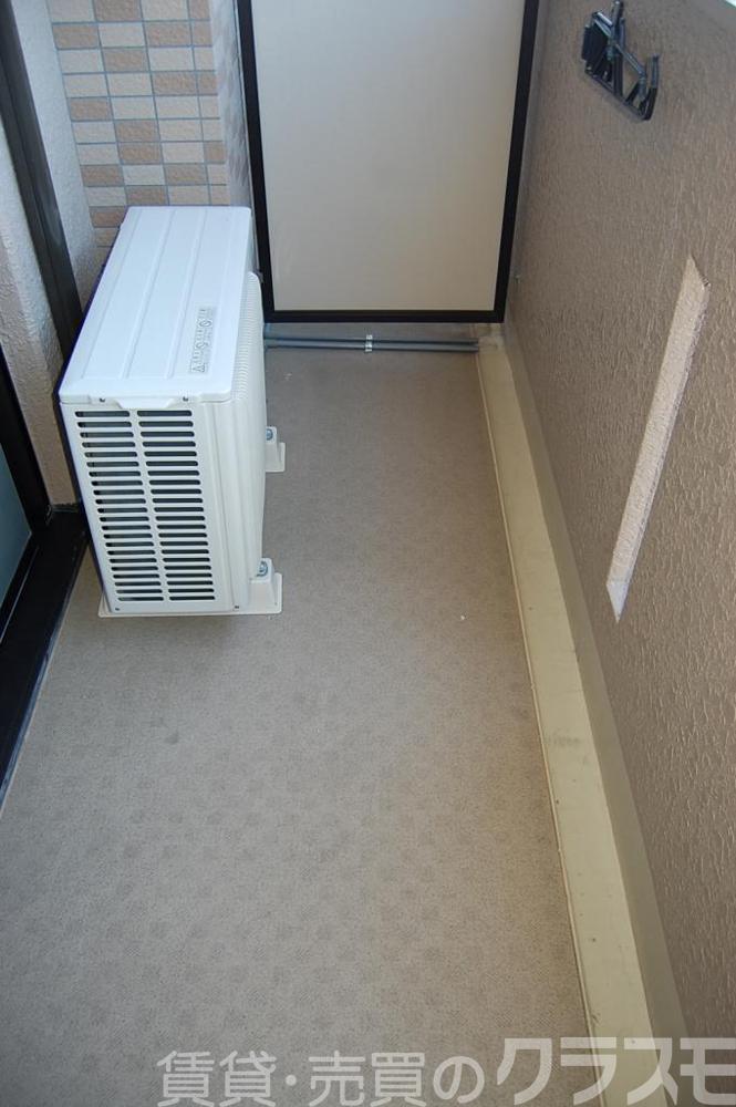 13/30 バルコニー