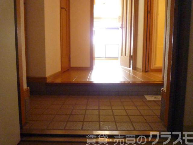 17/30 玄関