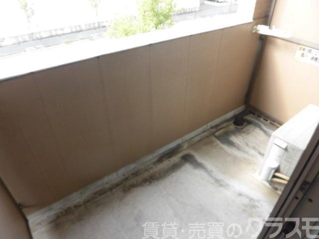 23/30 バルコニー