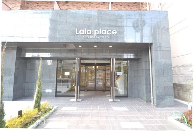 20/29 エントランス