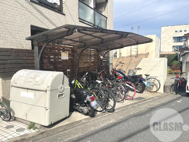 15/21 エントランス