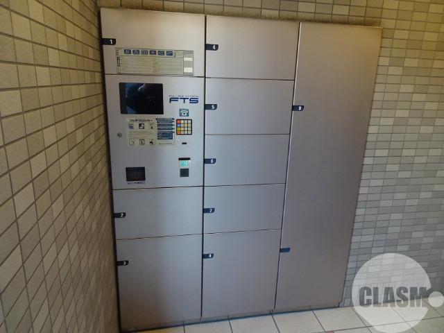 22/30 エントランス