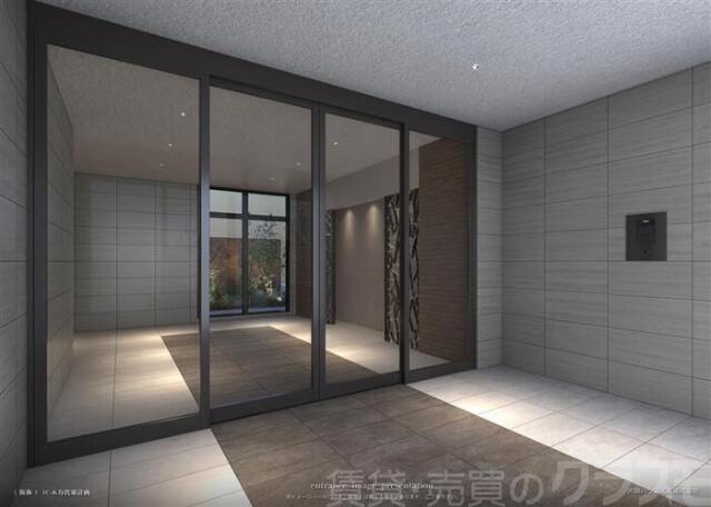 24/30 エントランス