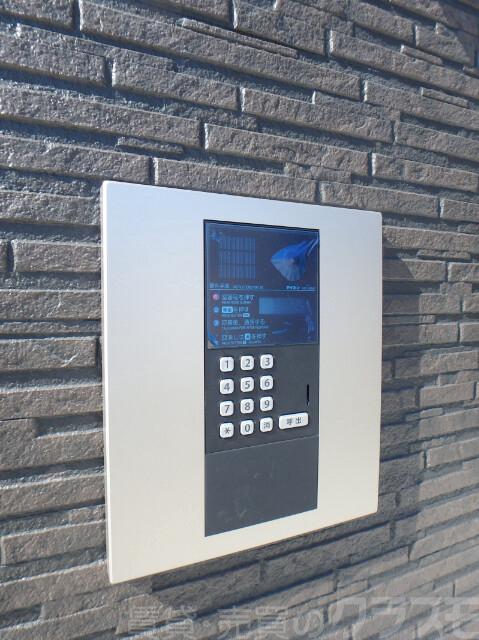 15/26 エントランス