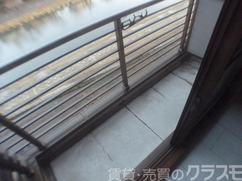 25/30 バルコニー