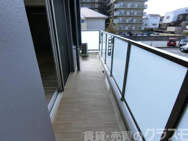 23/30 バルコニー