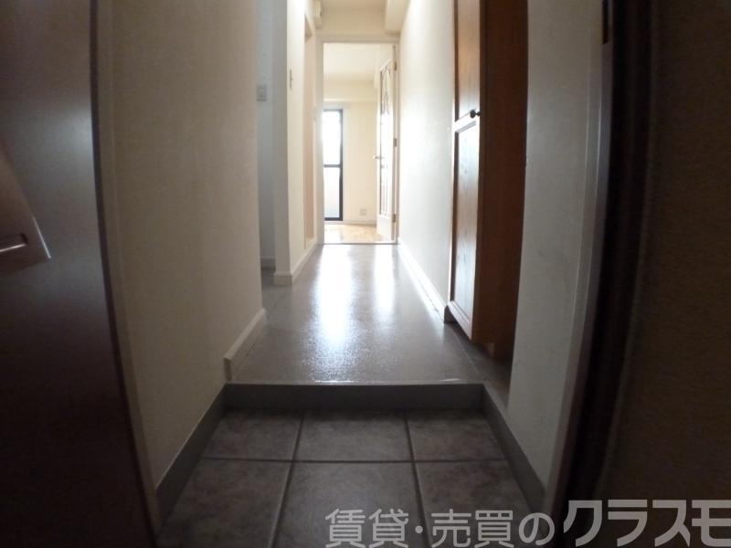 18/30 玄関