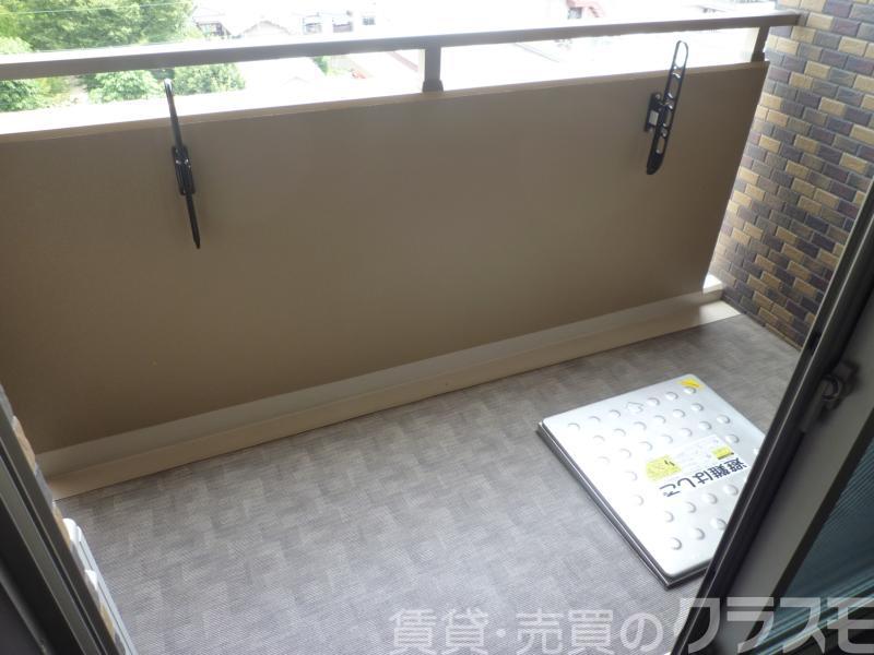 25/30 バルコニー