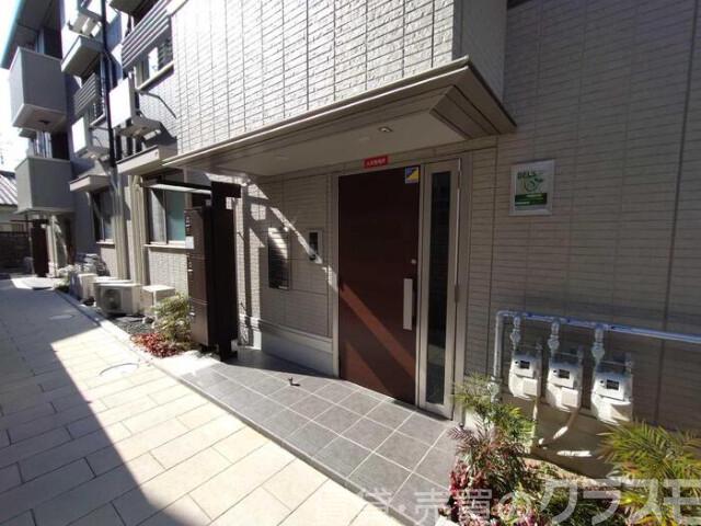 29/30 エントランス