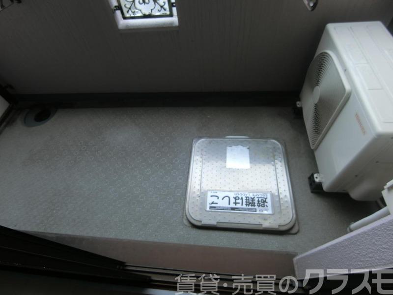 23/30 バルコニー