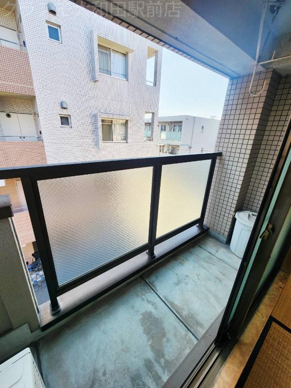 19/28 バルコニー