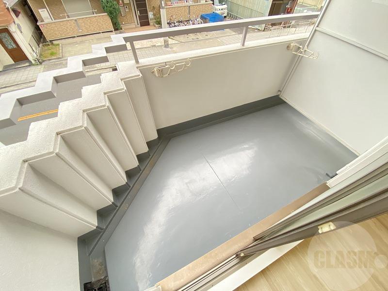 16/28 バルコニー