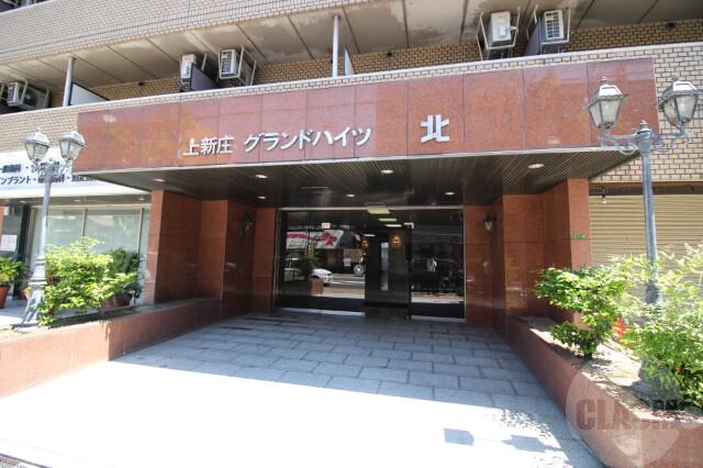 22/30 エントランス