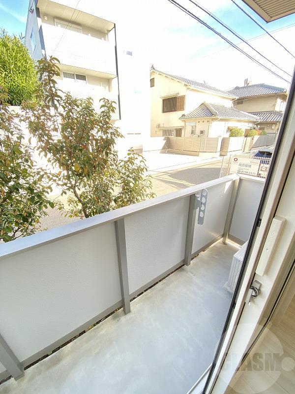 23/30 バルコニー