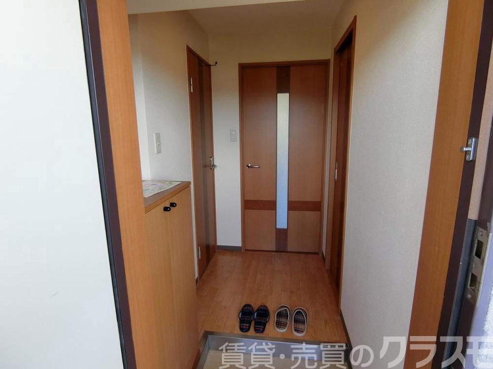 16/30 玄関