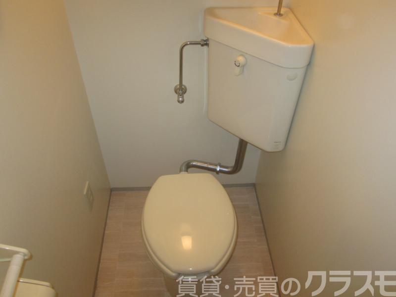 22/30 トイレ