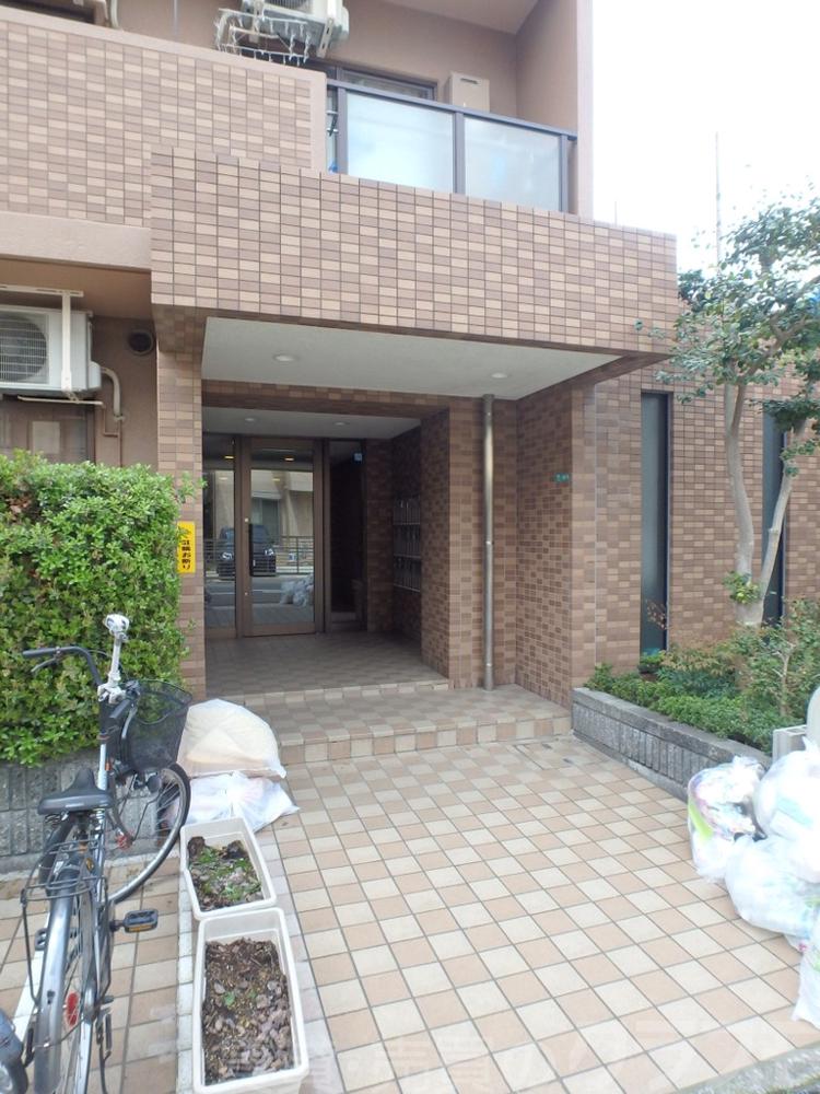 2/13 エントランス