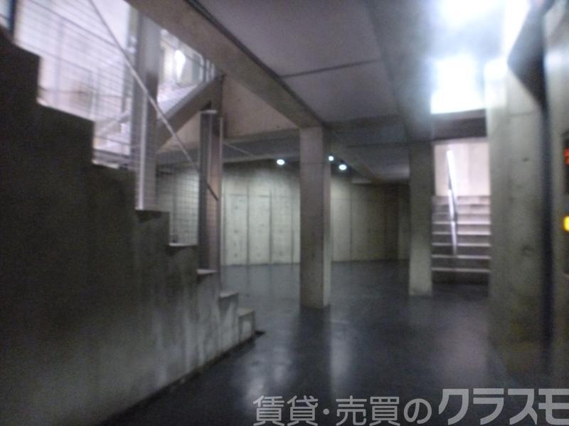 29/30 エントランス