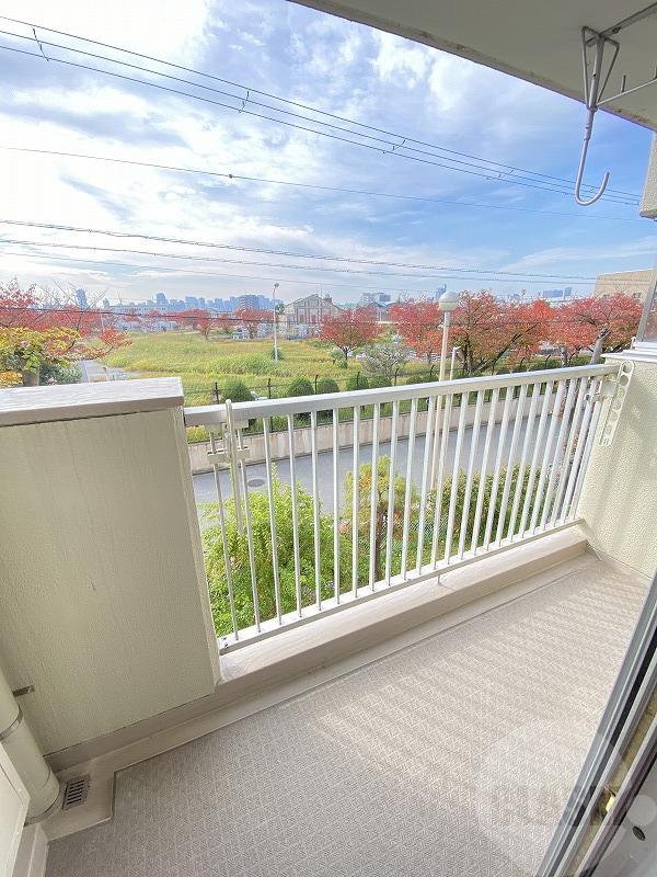 13/25 バルコニー