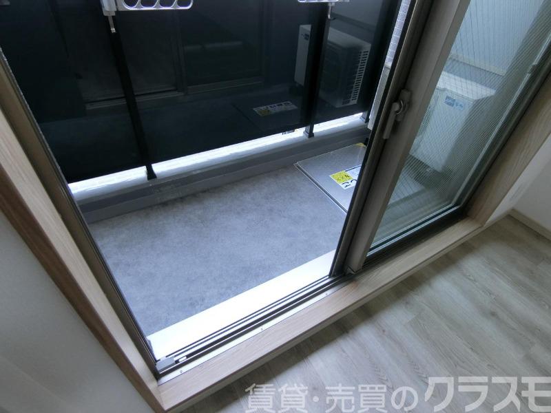 23/30 バルコニー