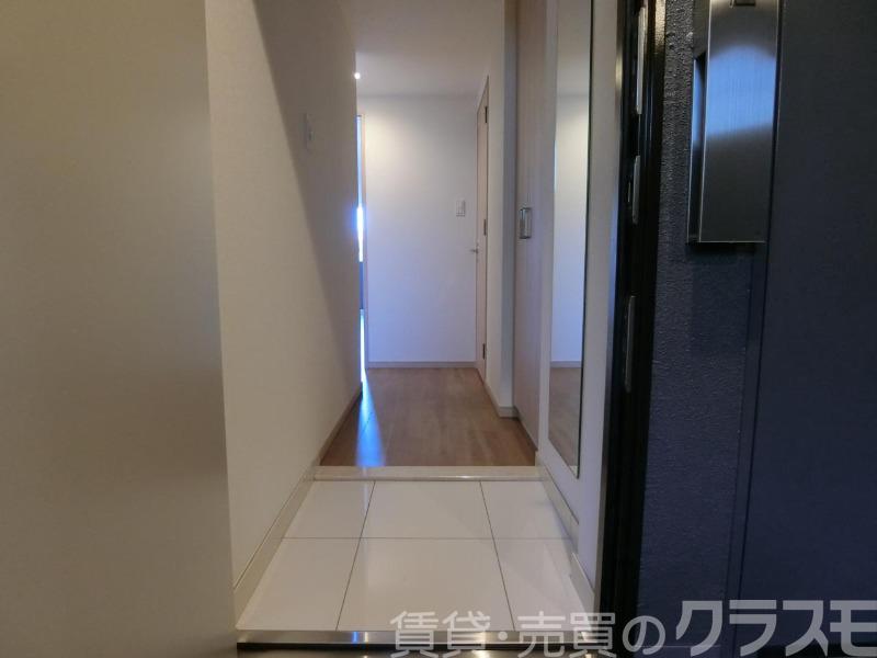 16/30 玄関