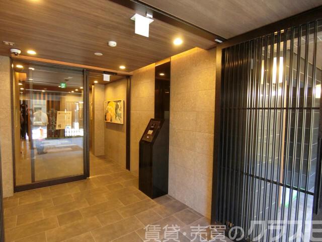 29/30 エントランス