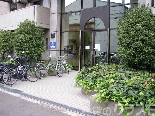 19/24 エントランス