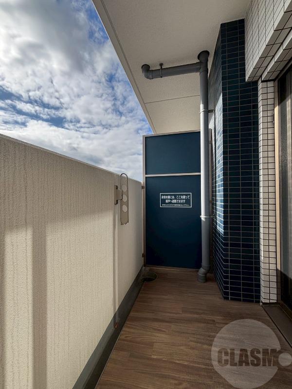 13/30 バルコニー