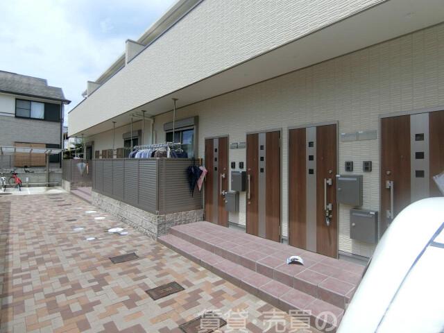 2/4 エントランス