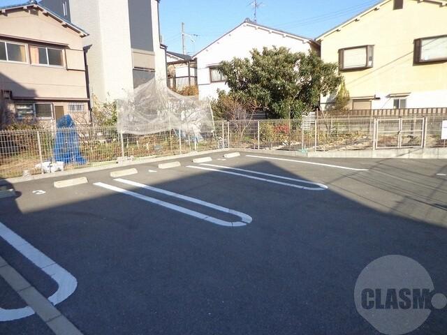 14/19 エントランス