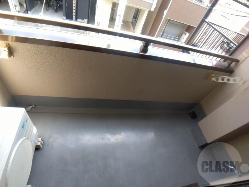 13/26 バルコニー