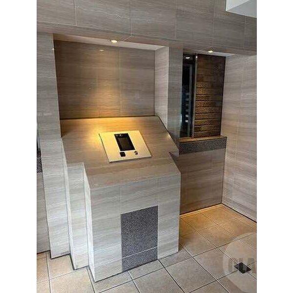 2/10 エントランス