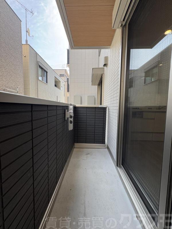 25/30 バルコニー