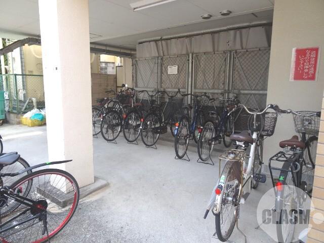 17/22 エントランス