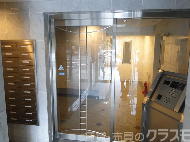 29/30 エントランス