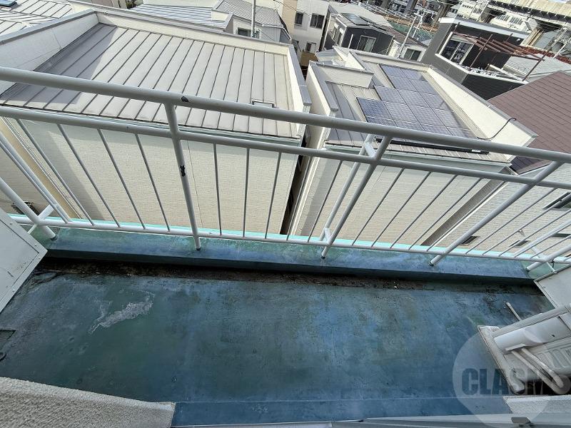 13/21 バルコニー