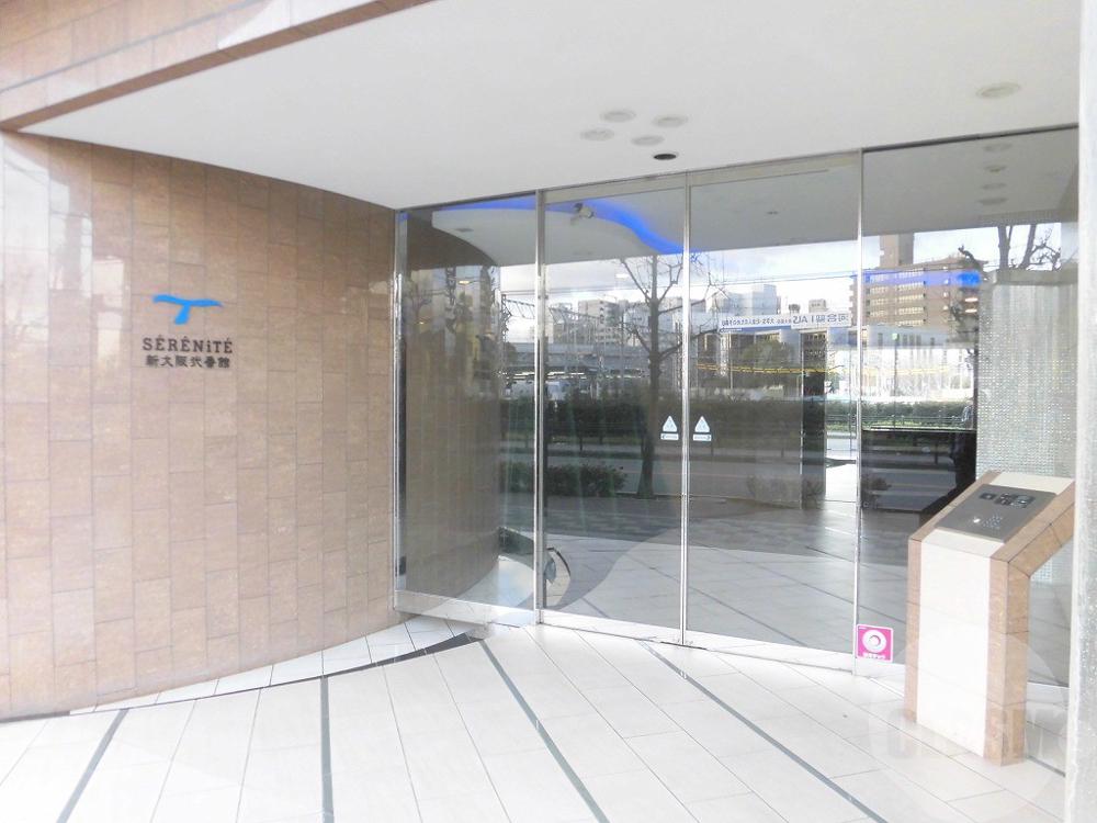 22/24 エントランス