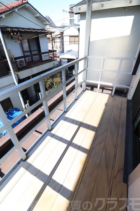13/19 バルコニー