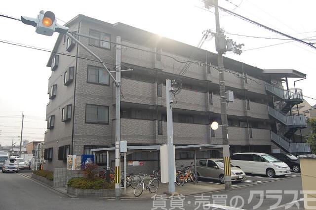 15/27 エントランス